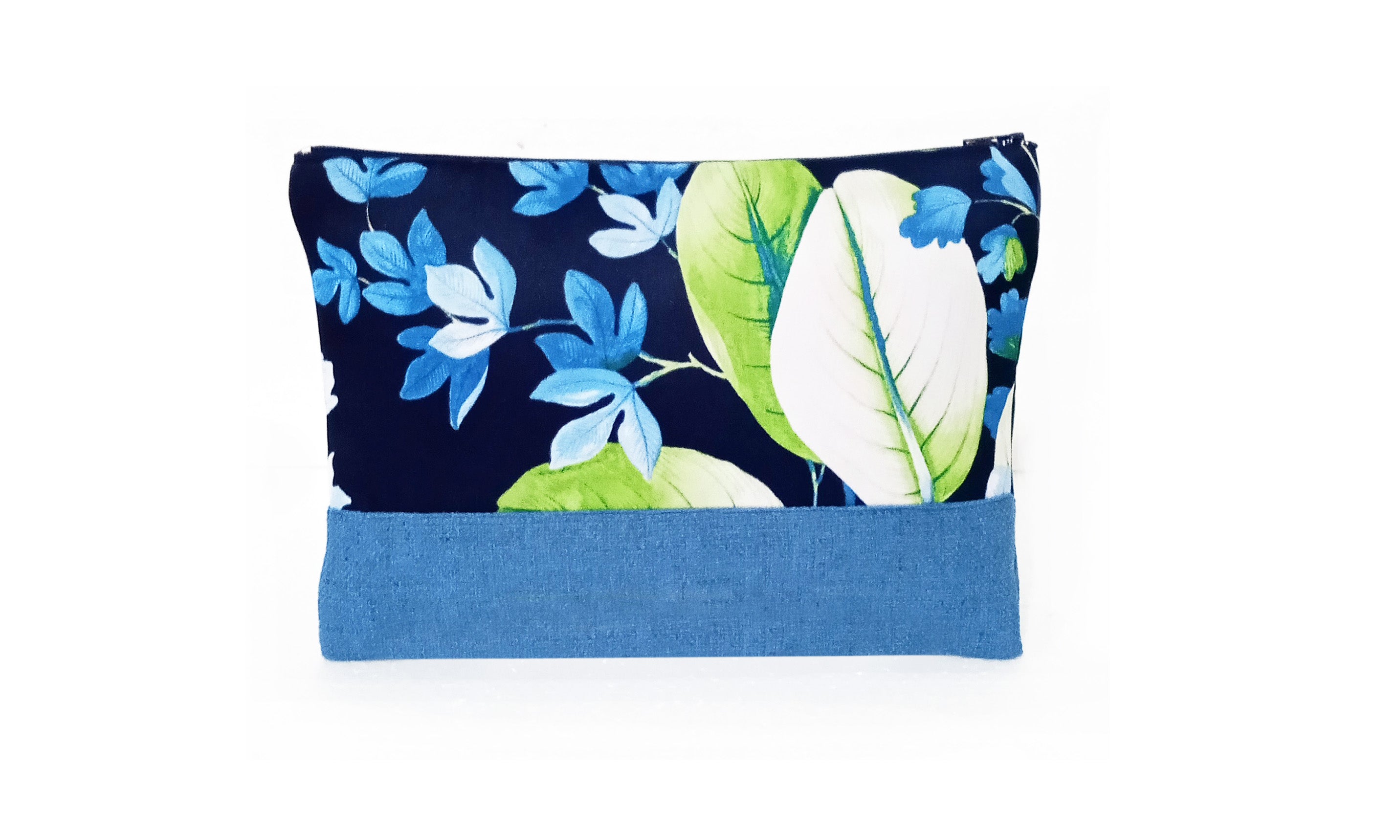 Pencil Case Large Leaves Blue A0392