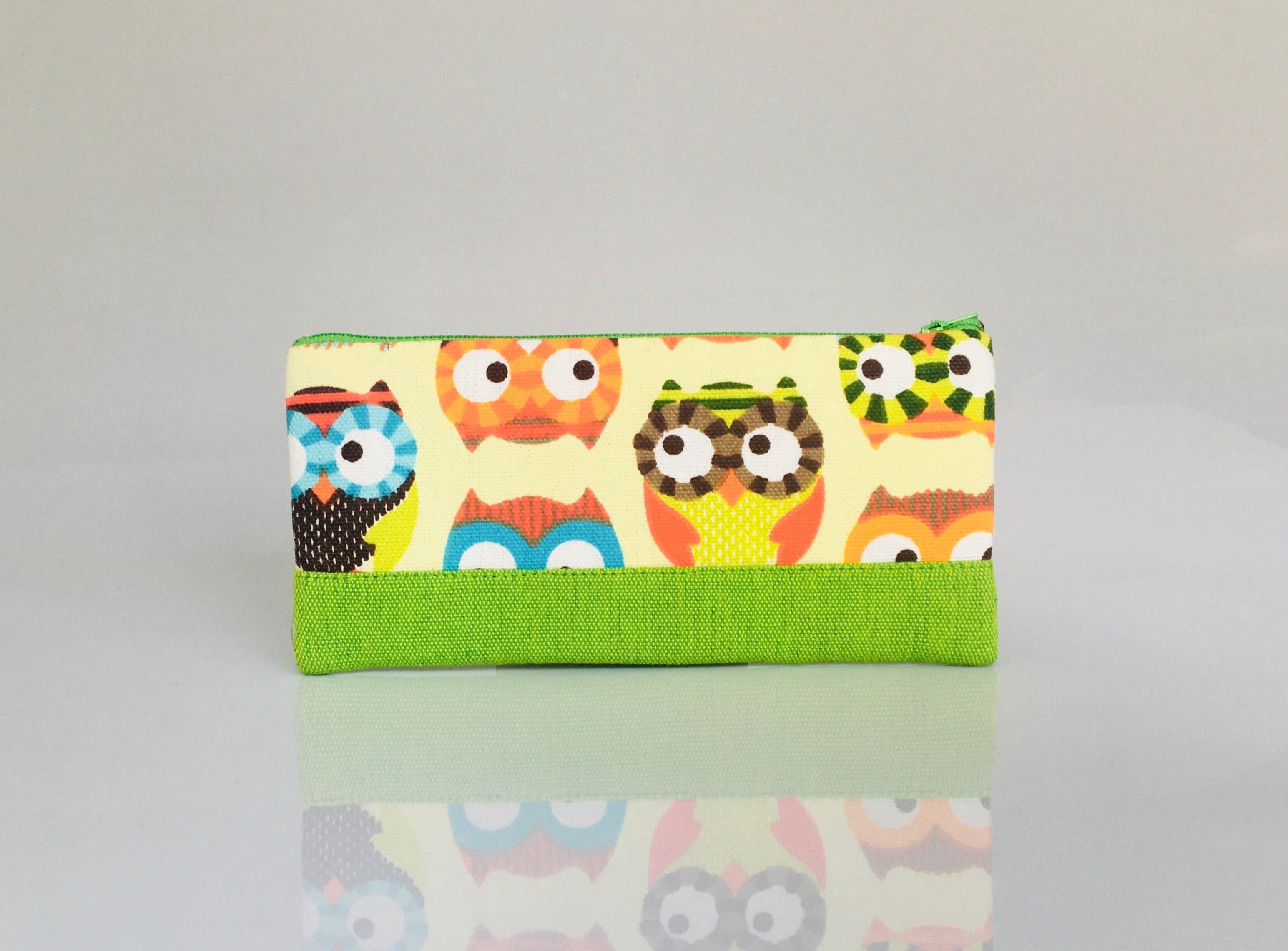 Pencil Case Small Owl LimeGreen/Multi A0128