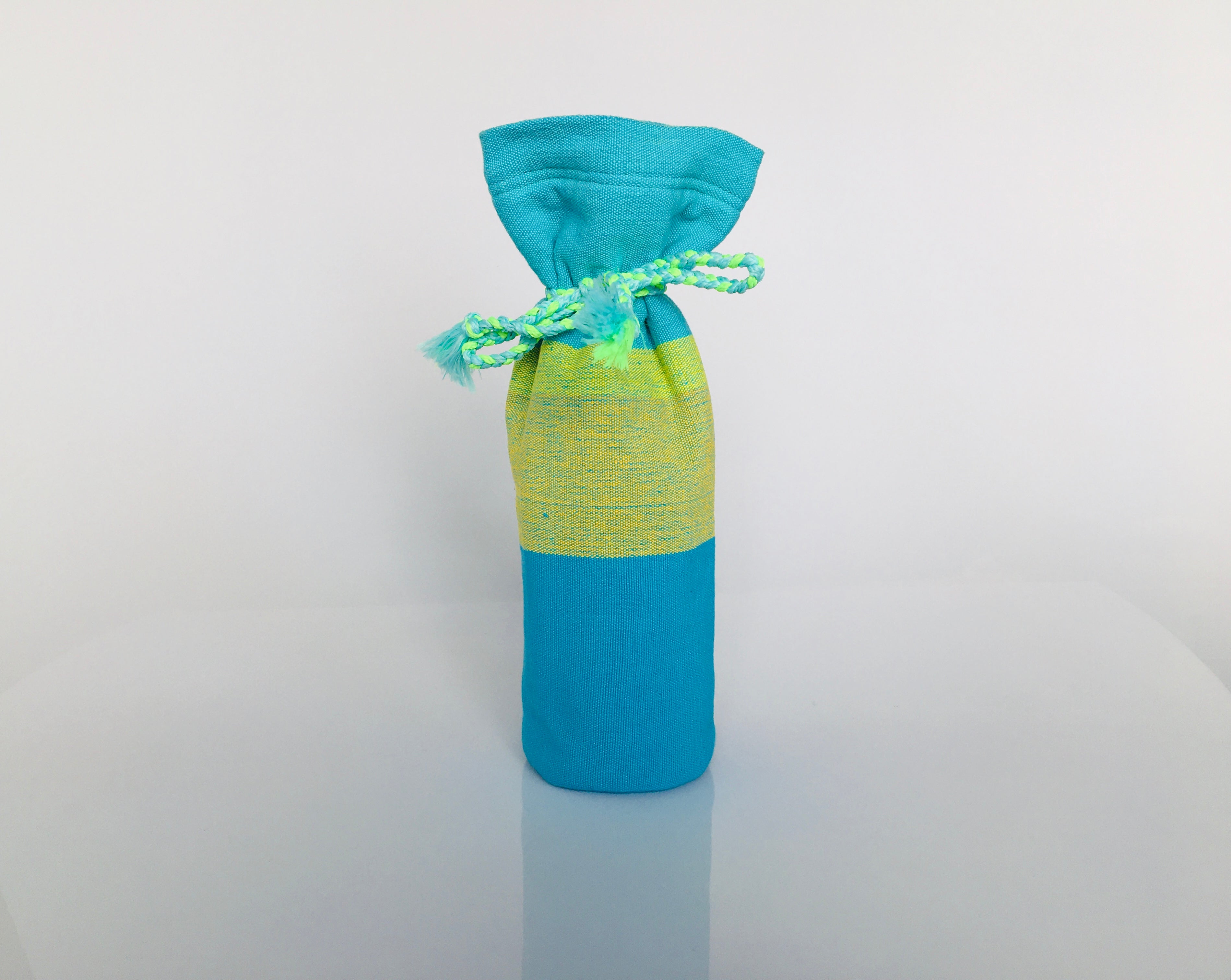 Wine Bottle Cover Handloom Green/LightBlue A0087